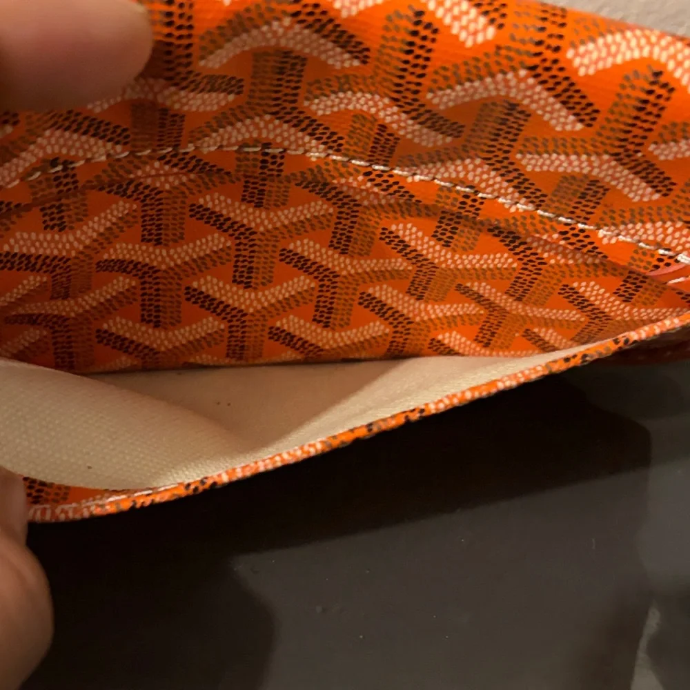 Goyard Orange Chevron Snap Wallet - Picture 4 of 10